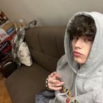 Bird 🦜 - @evan__bird - Instagram