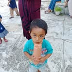 Dewi Evan - Facebook