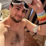 Evan Melia - @evanmaplebacon - Instagram