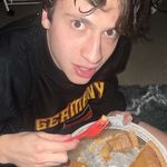 Evan Standish - @cheezy_bagels - Instagram