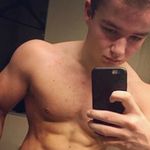 Evan Winston - @canadien_beasts - Instagram