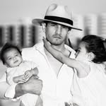 Evangeline Esmé and Ezra Benjamin Escoto - @escotofamilia - Instagram