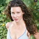 EvangelineLily - @evangelinelily_fanpage - Instagram