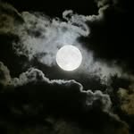 Evangeline (The Moon) - @evangeline.themoon - Instagram