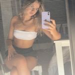 @evebarkerrr - Instagram