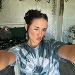 𝗩 𝗘 𝗘 ❀ - @evebeardsmore - Instagram