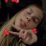 Eve Bennett - @evebennett10 - Instagram
