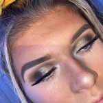 Eve Browne - @eve_makeup_xoxo - Instagram
