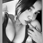 Eve Flores - @jj_eve7 - Instagram