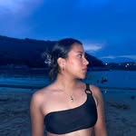 Eve Flores - @eevefl - Instagram