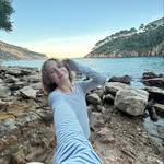 Eve Henry - @eveh390 - Instagram