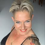 Eva Hess - @eve_camaro - Instagram
