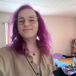 Eve Hill - @evelynplumhill - Instagram