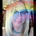 Laurel Eve Hogan - @hoganlaureleve - Instagram