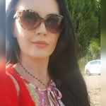 Eve Howells - @eve__howells - Instagram