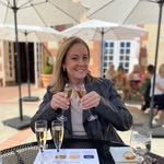 Eve Lapierre - @etacardflyer - Instagram