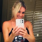 Eve Marchand - @eva_march1 - Instagram