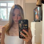 SNOWY 🦈 - @evesnow_ - Instagram