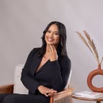 Licda. Evelin Tavarez/ Realtor - @evelintavarez.lousgroup - Instagram