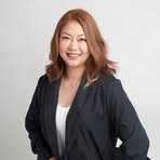 Eveline Lee - Facebook