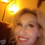 Evelyn Barton - @myfritzneve - Instagram