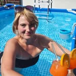 Evelyn Baum - @1994bepunkt - Instagram