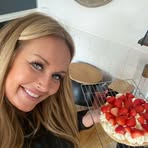 Behm Evelyn - Facebook