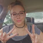 Evelyn Corriveau - @evelyn3287 - Instagram