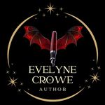 Evelyne Crowe - @evelyne.crowe - Instagram