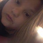 Evelyn ison - @lovemee12202 - Instagram