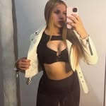 Evelyn Lisette - @evelynlisette - Instagram