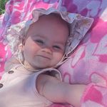 EVELYN - @evelyn_robyn_rose_miles - Instagram