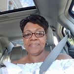 Evelyn Foster - @evelyn.foster.98 - Instagram