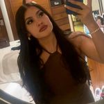 @evelynpedroza_ - Instagram