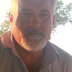 Everett Russell - @everett.russell.9 - Instagram