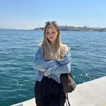 Everly Allen - @deson10989 - Instagram