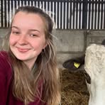 Everly Bradley - Facebook