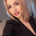 Everly Fox - Facebook