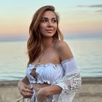 Everly Russell - Facebook