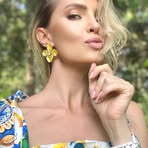 Everly Thompson - Facebook