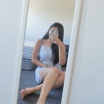Everly Wong - Facebook
