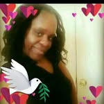 Evette Brown - @queehollow18 - Instagram