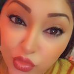 Evette Garcia - @evette2223 - Instagram