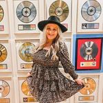 Evette Johnson - @evette_j76 - Instagram