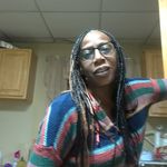 Evette Tucker - @evettestillfly - Instagram