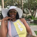 @evette.wright.75 - Instagram