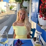 Evie Allen - @e.vmariexx - Instagram