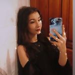 Eviee🥤 - @evie._baker - Instagram