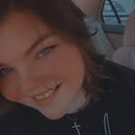 Evie Barker - @elegantlyevie - Instagram