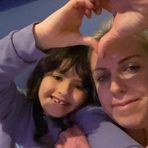 Evie Bright - Facebook